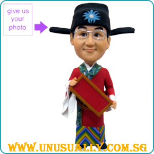 Personalized 3D Caricature Fixed Or Bobblehead Figurine